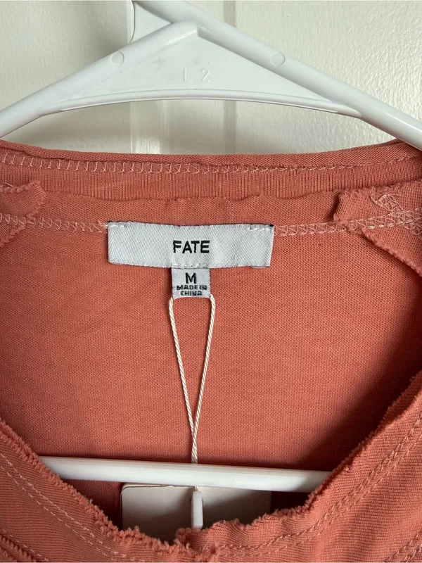 Fate Embroidered Henley‎ Top Medium Boho Raw Hem Coral Pink - Image 4