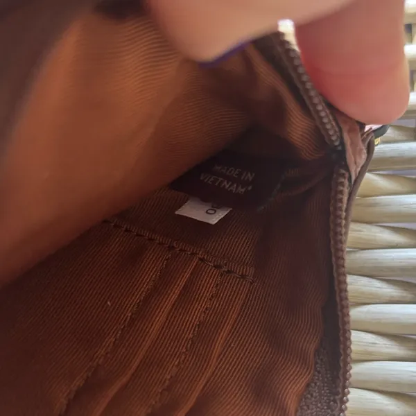 Coach‎ Signature C Leather Wristlet - Image 6