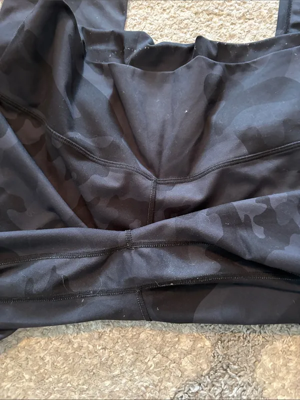 lululemon athletica Black Camo Leggings - Image 3
