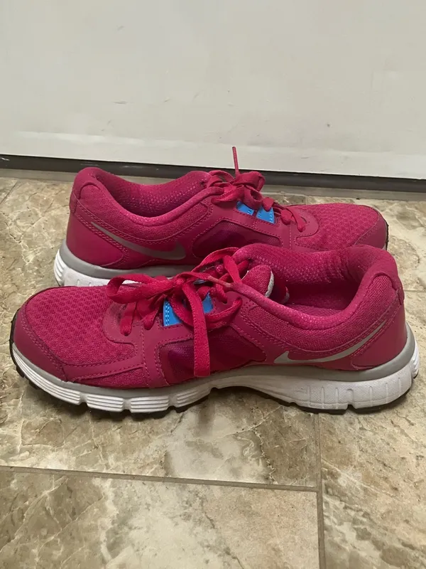 Nike Dual Fusion ST2 Women Size 8 pink Running Mesh 45240 - Image 5