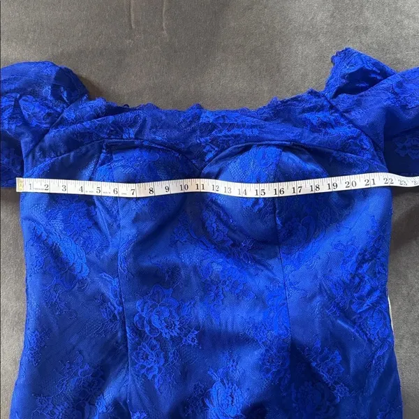 Women’s Full Length Blue Mermaid Fit Off the Shoulder Formal Dress Train Size 18 - Image 11