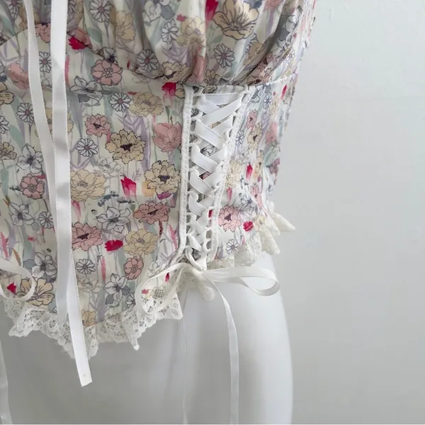 Vintage style Corset Floral Lace-Up Crop Top - Image 3