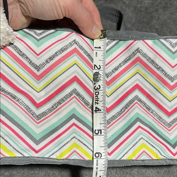 Thirty-One Pink and Yellow Chevron Tote Bag - Image 9