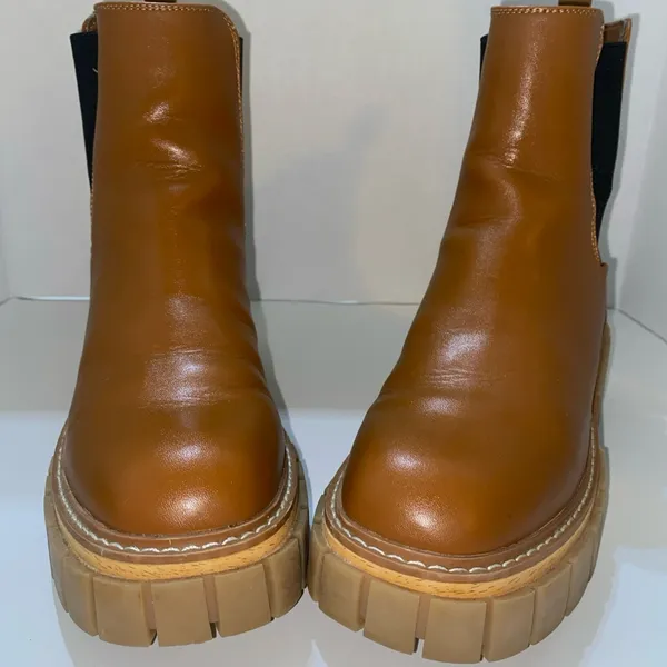 Madden girl brown chunky ankle boots size 7 - Image 2