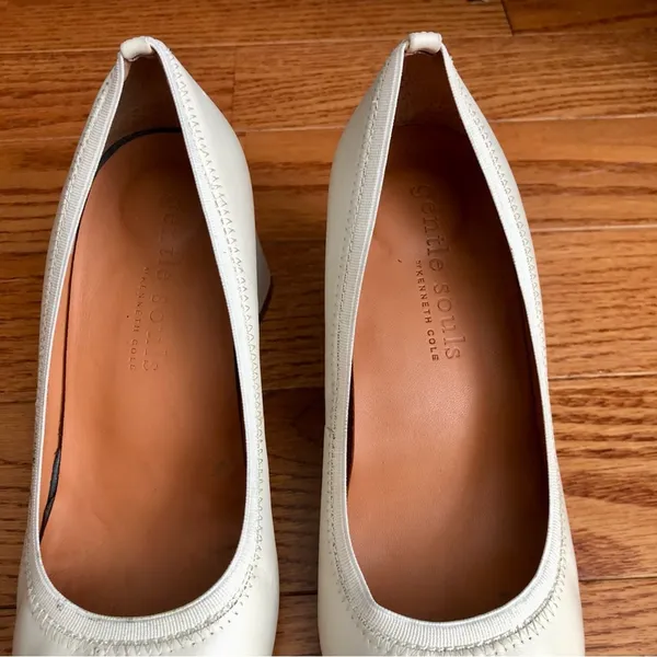 Gentle Souls by Kenneth Cole Dionne Pointed Toe Pumps White Stone Women's 7.5M - Image 6