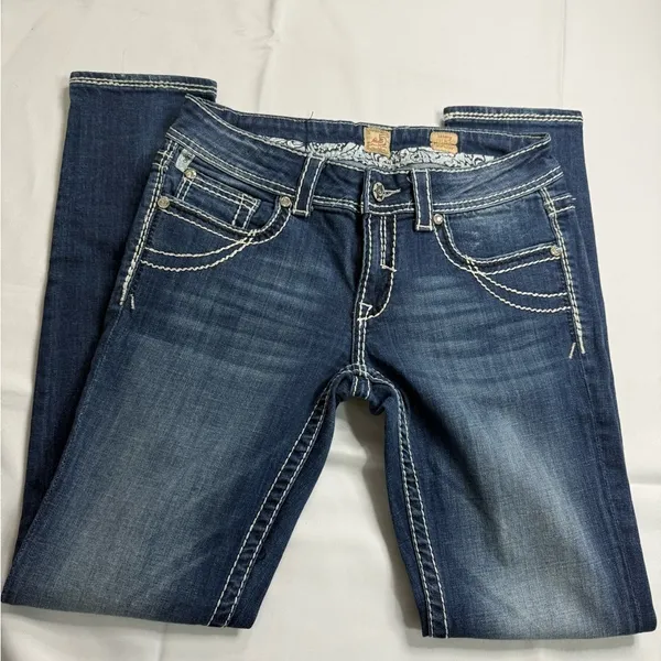 Studio Blue Boot Cut Jeans with Embroidered Design Size undefined - Image 6