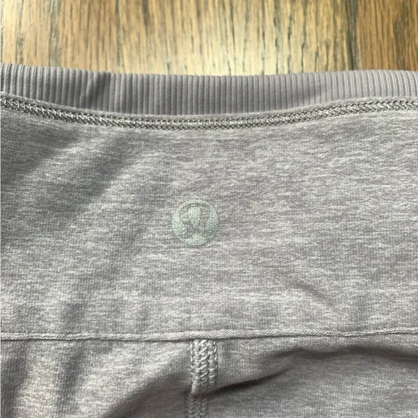 Lululemon 1/4 zip light purple sweatshirt 8 - Image 9