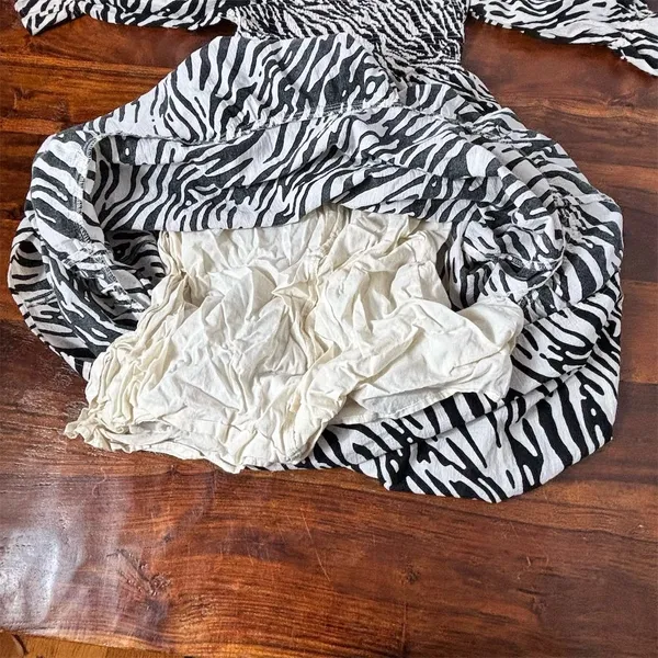 M&S Collection Women's Zebra Print‎ Tiered Puff Sleeve Dress Size 8 - Image 4