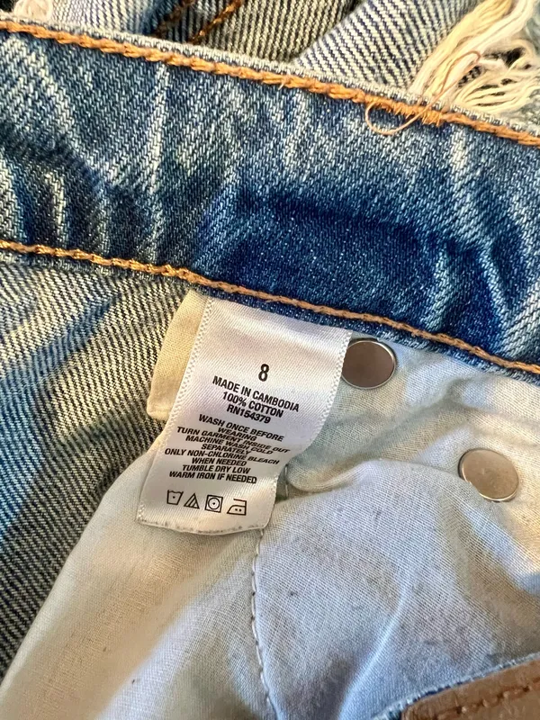 Mom Jeans  - Image 4