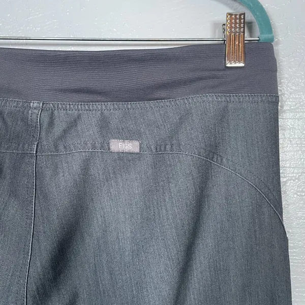 Figs Women M Graphite Gray Kade Cargo Scrub Pants Yoga Waistband Pocket Dental - Image 7