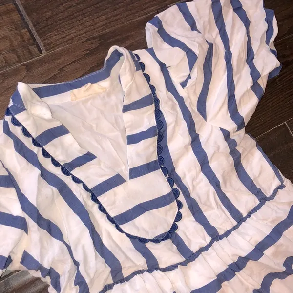 Entro striped maxi dress size small - Image 3