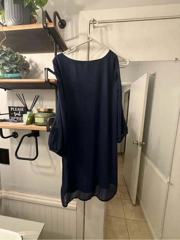 Lulu’s Navy V-Neck Women's Sheer Sleeve Dress - Image 4