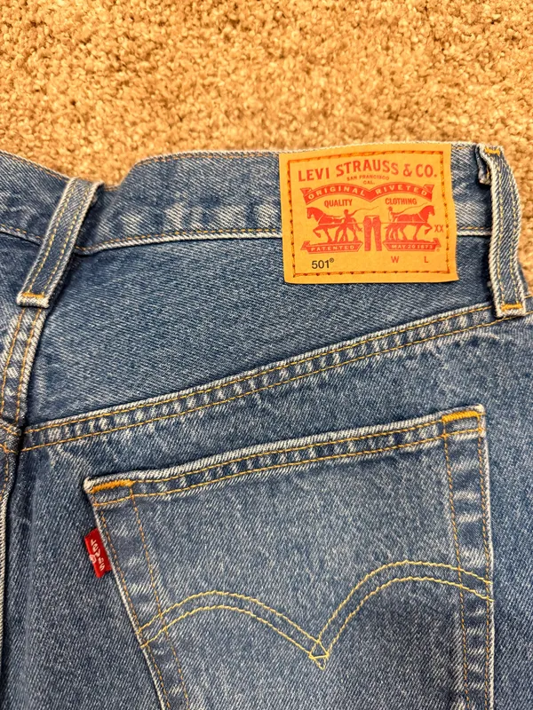 Levi’s 501 Shorts - Image 5