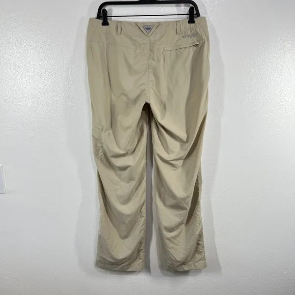 Columbia Omni-Shade Hiking‎ Pants Roll Tab Women's 10 Beige Nylon UPF Zip Pocket - Image 3
