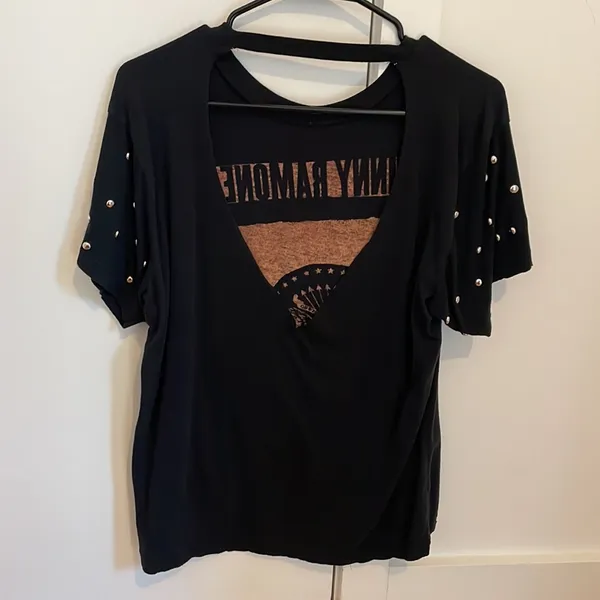 Black Graphic Studded Johnny Ramone “Too Tough To Die” T Shirt - Image 7