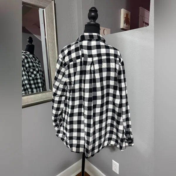 Faded Glory White & Black Plaid Flannel Size 3X - Image 3