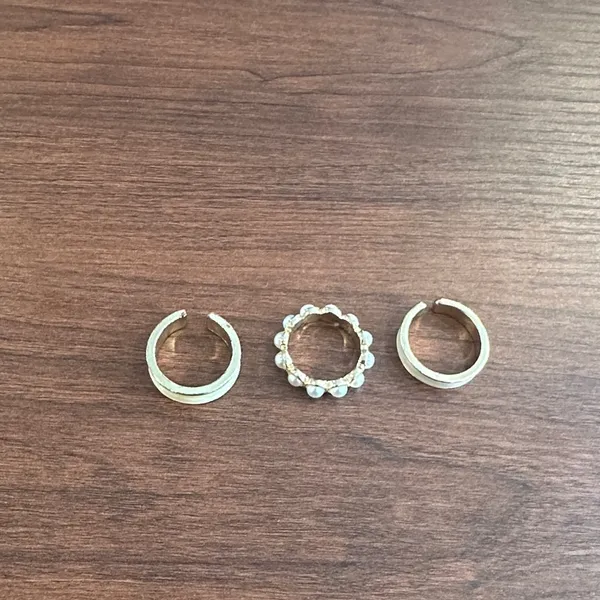 Set of 3 Gold Rings - Image 2