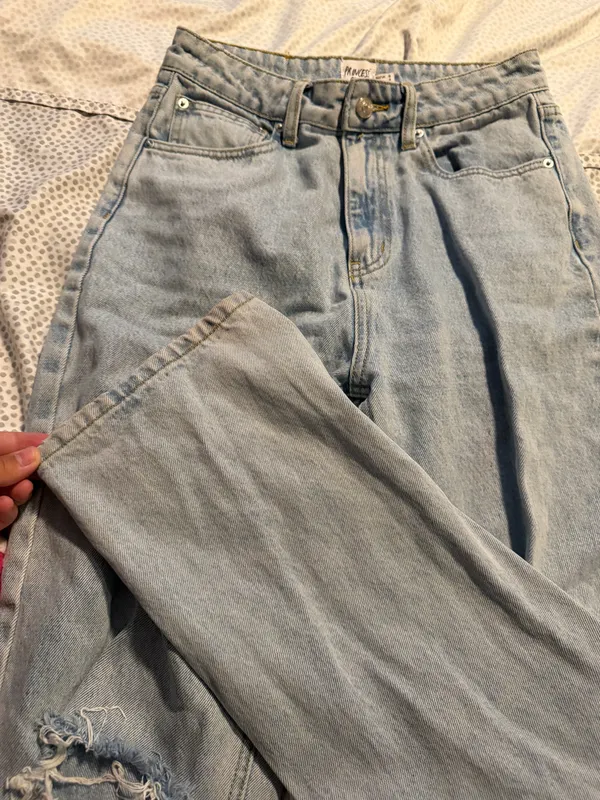 Princess Polly distressed jeans - Image 3