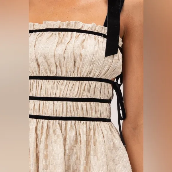 NWT Sofie the Label Claire Dress Gold Jacquard Velvet Straps Size‎ Small - Image 8