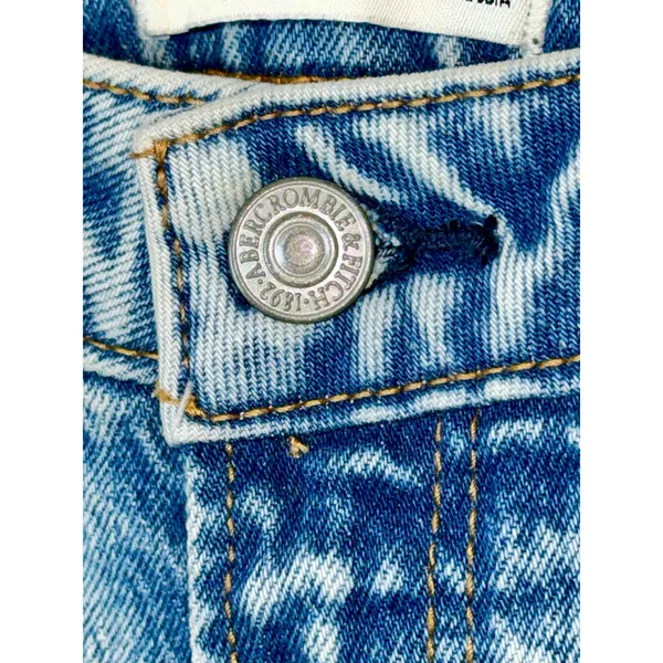 Abercrombie & Fitch Curve Love Mom High Rise Blue Denim Distressed Jeans Sz 27 4 - Image 5