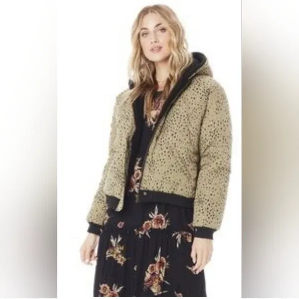 Anthropologie Saltwater Luxe Puffer Jacket - Image 2