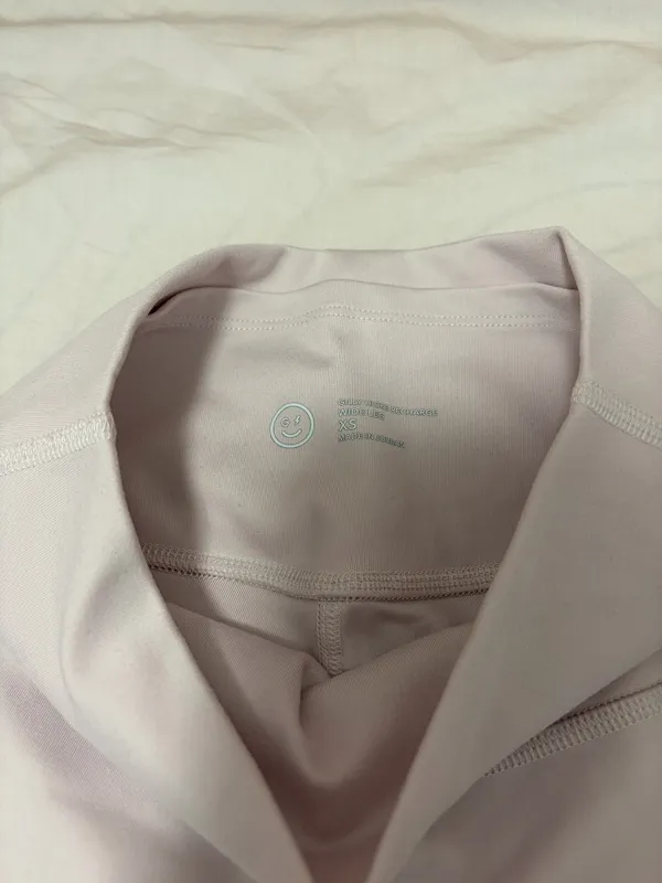 Gilly Hicks Active Recharge wide leg pant - Image 3