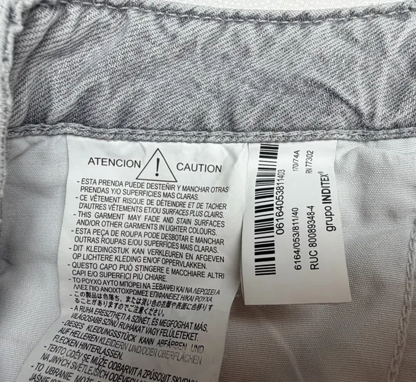 Zara Women’s Gray Cropped Straight Leg Jeans Size 8 Raw Hem High Rise Cotton - Image 5
