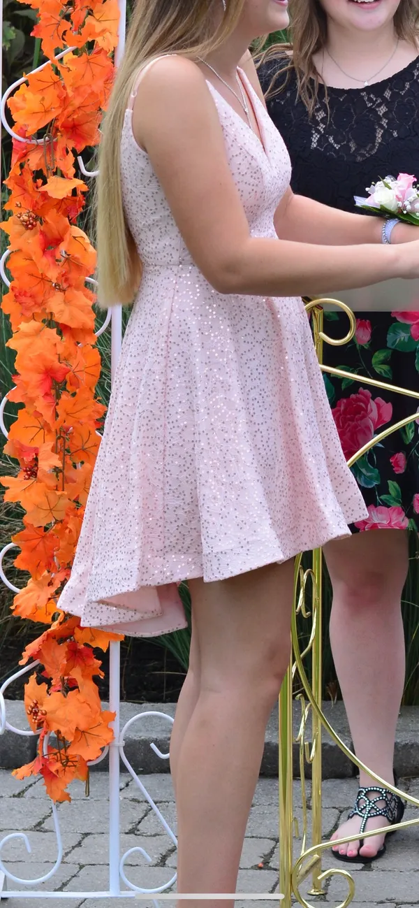 Homecoming Dress Pink Size 4 - Image 2