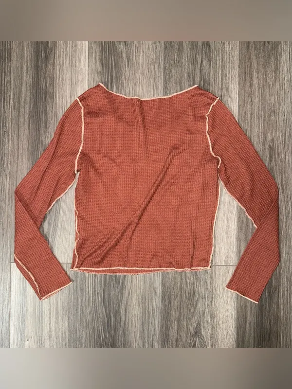 Paper Crane Clay/Burnt Orange Waffle Knit Long Sleeve Shirt Size Small - Image 4