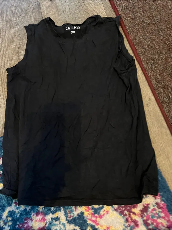 Quince xs black tank top - Image 3