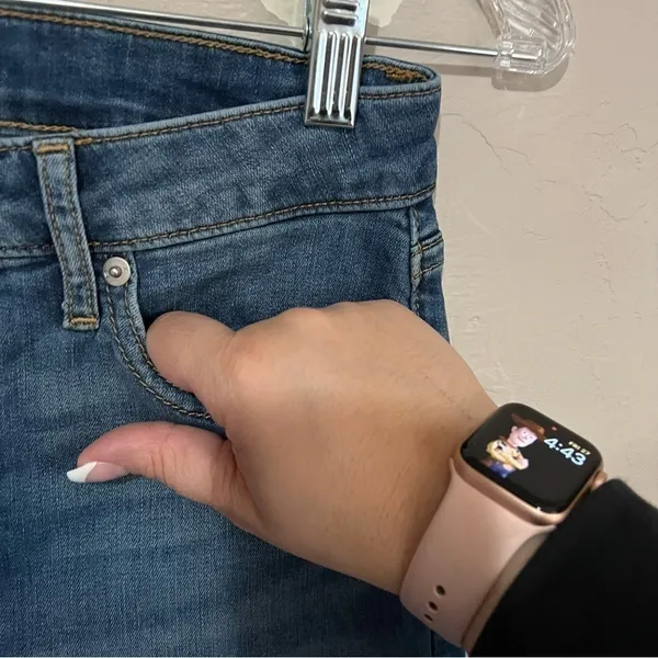 Banana Republic Factory‎ Curvy Skinny Denim Jeans - Image 4