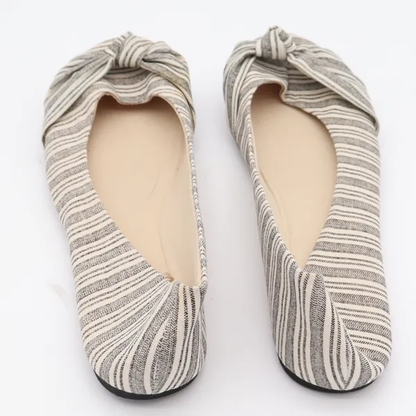 Time and Tru Womens Striped Knotted Bow Pointed Toe Ballet Flats Black Cream 10 - Image 4