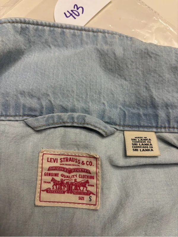 Levis Light Wash Denim Heritage Romper Button Front Short Sleeve Jumpsuit Small - Image 6