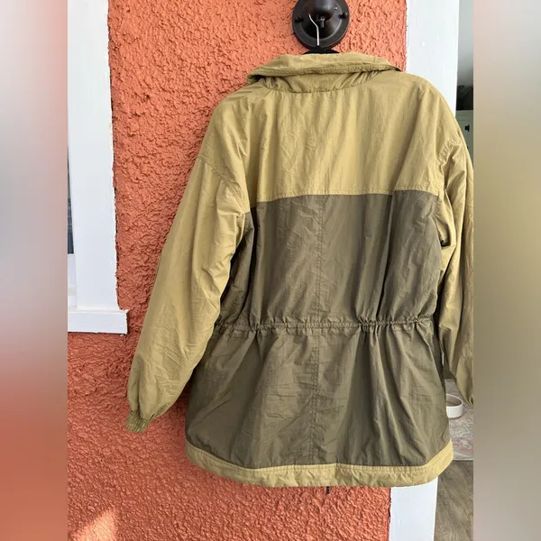 Women's Two Tone Quilt Lined Jacket - Future Collective Green Size Extra Large - Image 4