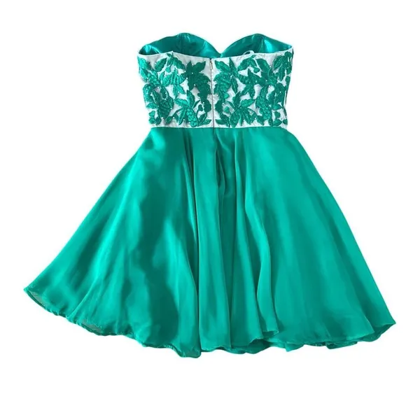 Sherri Hill Emerald green beaded flower, sweetheart, homecoming dress medium - Image 10
