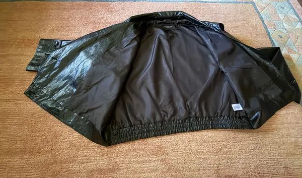Marc New York Andrew Marc Black Coated Cropped Moto Jacket NWT Shiny M - Image 6