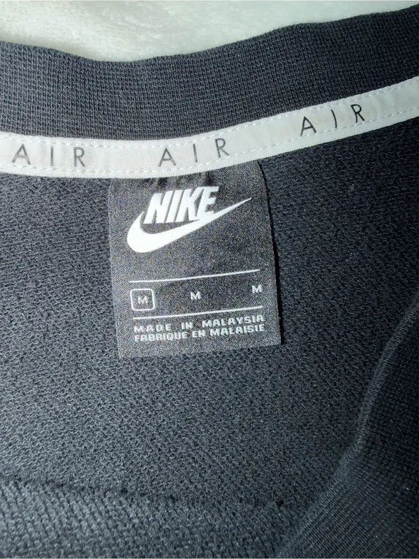 Vintage Black Nike Air Women's Off Shoulder Crewneck Sweatshirt - Black Sz MD - Image 4