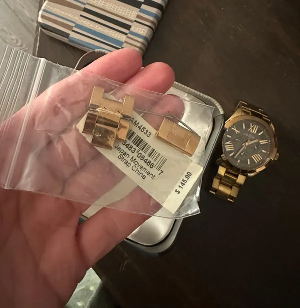 Fossil Watch - Image 3