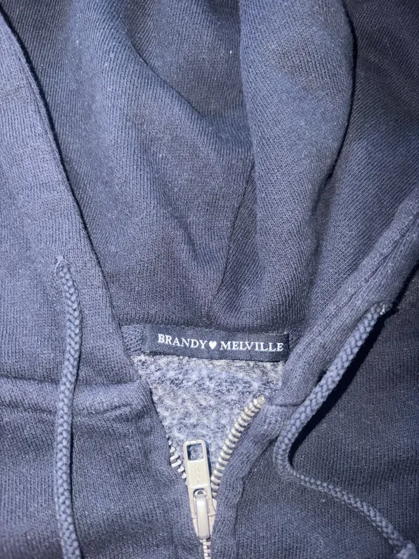 brandy melville zip up hoodie with pockets navy - Image 3