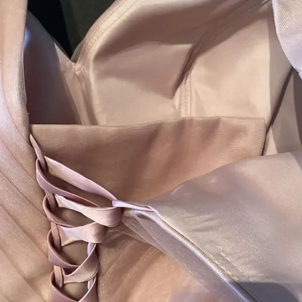 Women’s Pink Tea Length V-Neck Corset Back Prom Party Dress Size 16 - Image 10