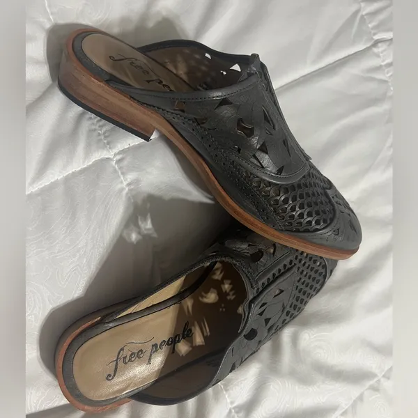 Free People Black Leather Laser-Cut Mule with Natural Wood Sole - Image 5