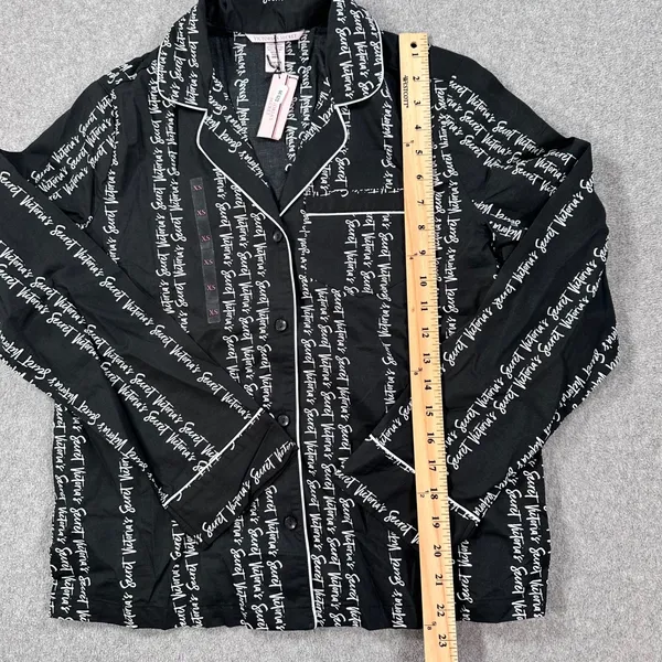 Victoria's Secret Button Up Pajama Top Women's X-Small Black/White Script New - Image 4