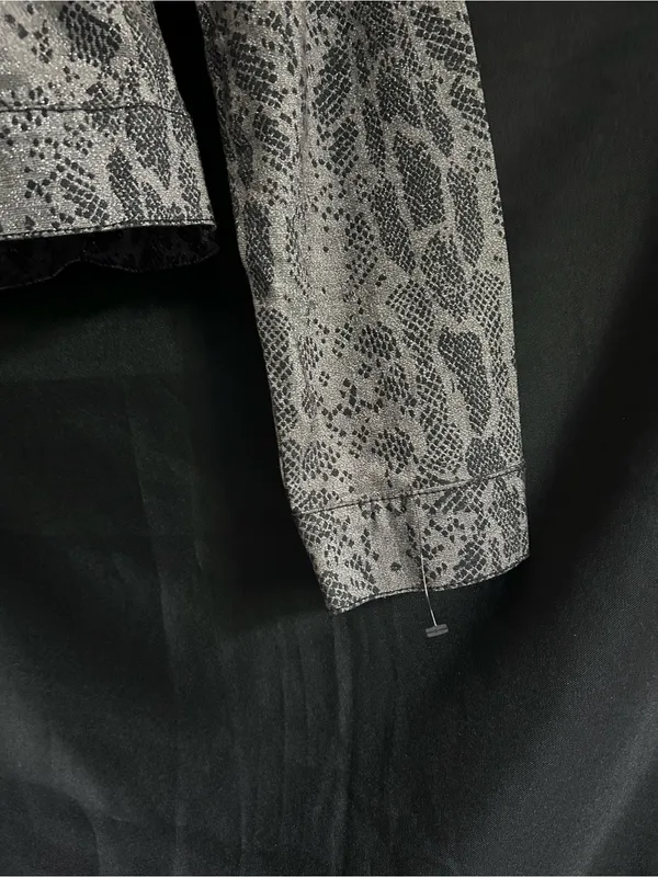 Crest Vintage Womens Grey Snake-Print Blazer Jacket SM - Image 4