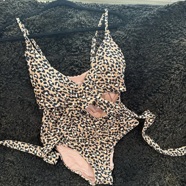 Aerie Wrap One Piece Swimsuit Size Medium Leopard Print - Image 16