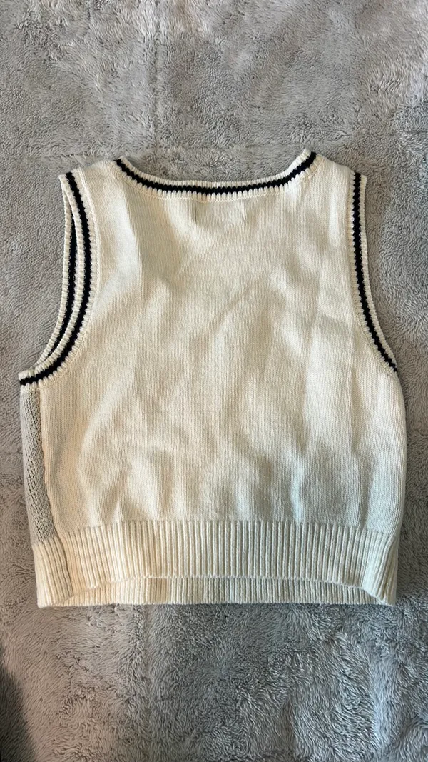Hollister Sweater Vest - Image 2