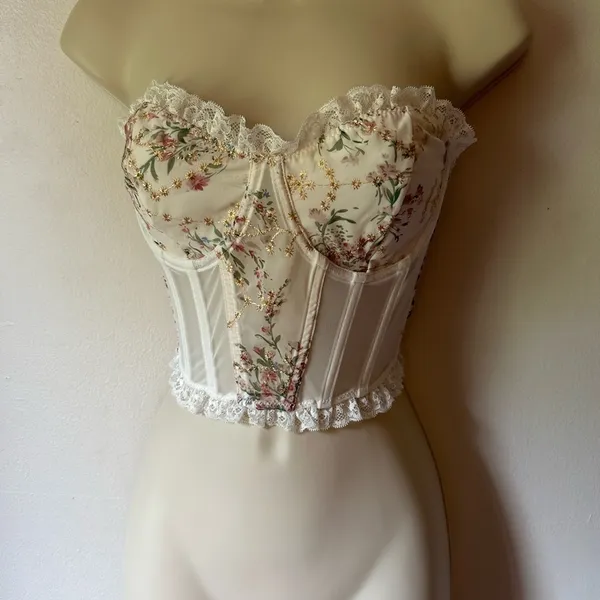 Floral Lace Corset - Image 5