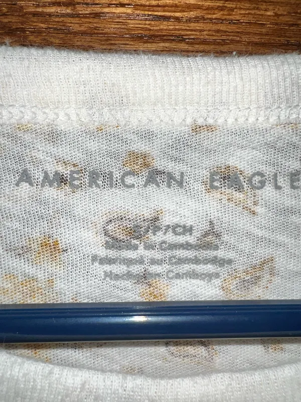 American Eagle T-Shirt - Image 4