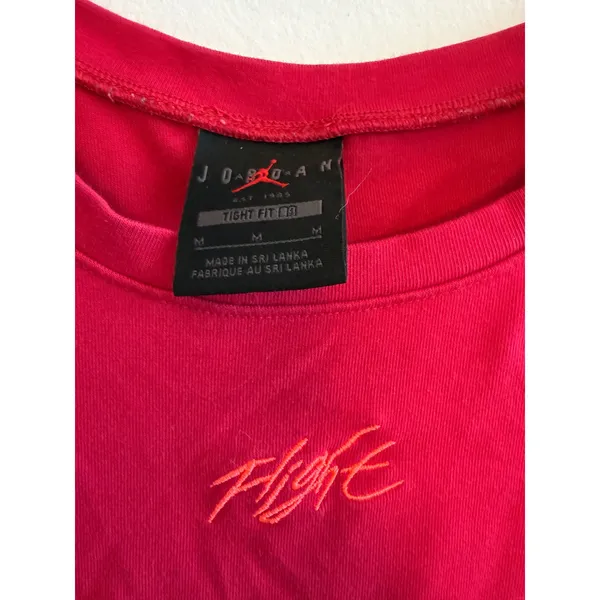 Jordan Flight Womens Red Cropped T-Shirt Tight Fit Short Sleeve Logo M‎ 3369 - Image 4