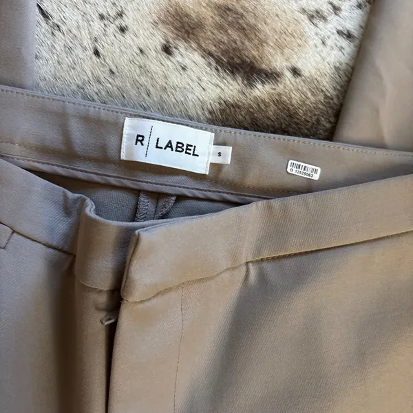 R‎ LABEL The Skinny Stretch Pants In Tan Size Small - Image 2