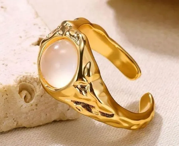 Gold Adjustable Ring with Vintage - Image 5